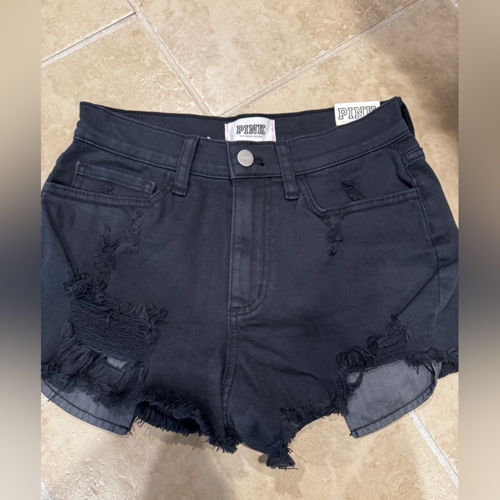 black shorts PINK VS